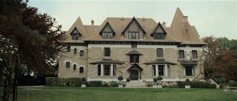 maison coco chanel garches